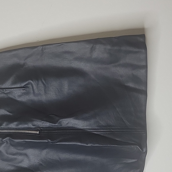 ZARA BASIC vegan leather A line mini size S - Picture 8 of 16